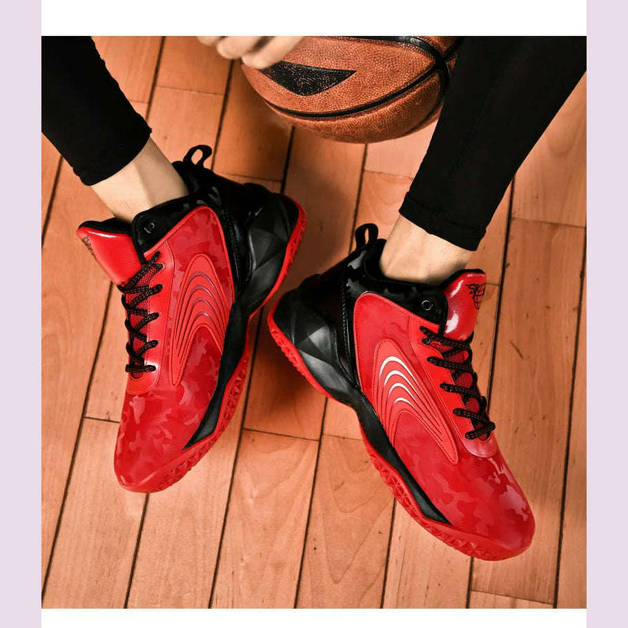 High quality casual sport shoe for men new 2025 size 36 44 45 comfortable outdoor running basketball Sneakers shoe black red