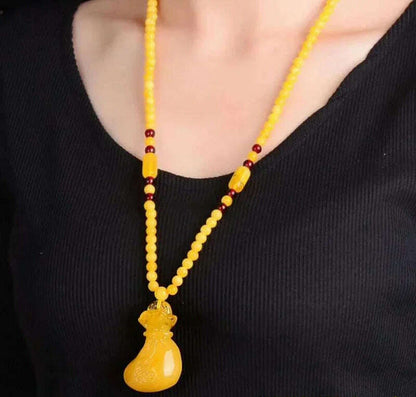 Honey Wax Money Bag Retro Style Pendant Men's and Women's Chicken Oil Yellow Beeswax Amber Carved Blessing Bag Necklace Pendant