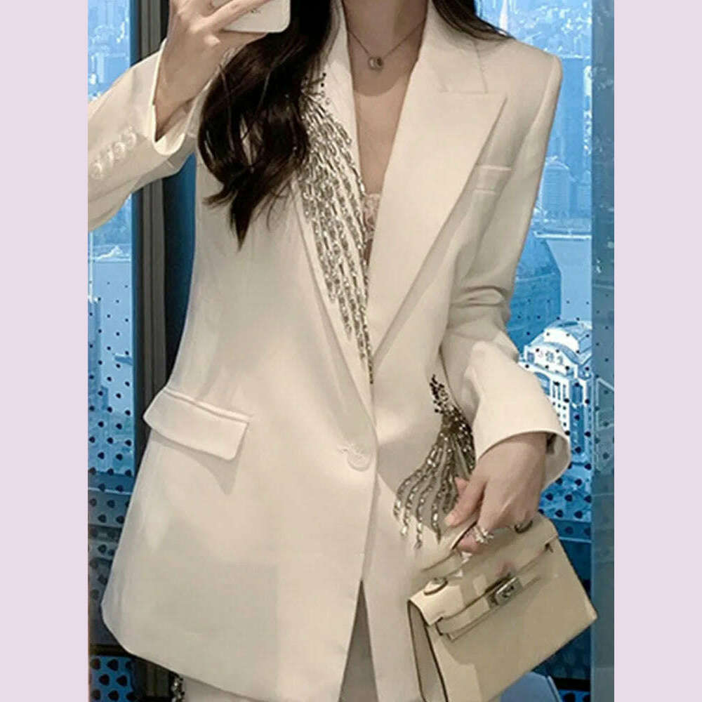 LANMREM Elegant Women's Blazer Coat New Fashion Notched Single Breasted Beading Flares Design Office Lady Clothing 2DC1366