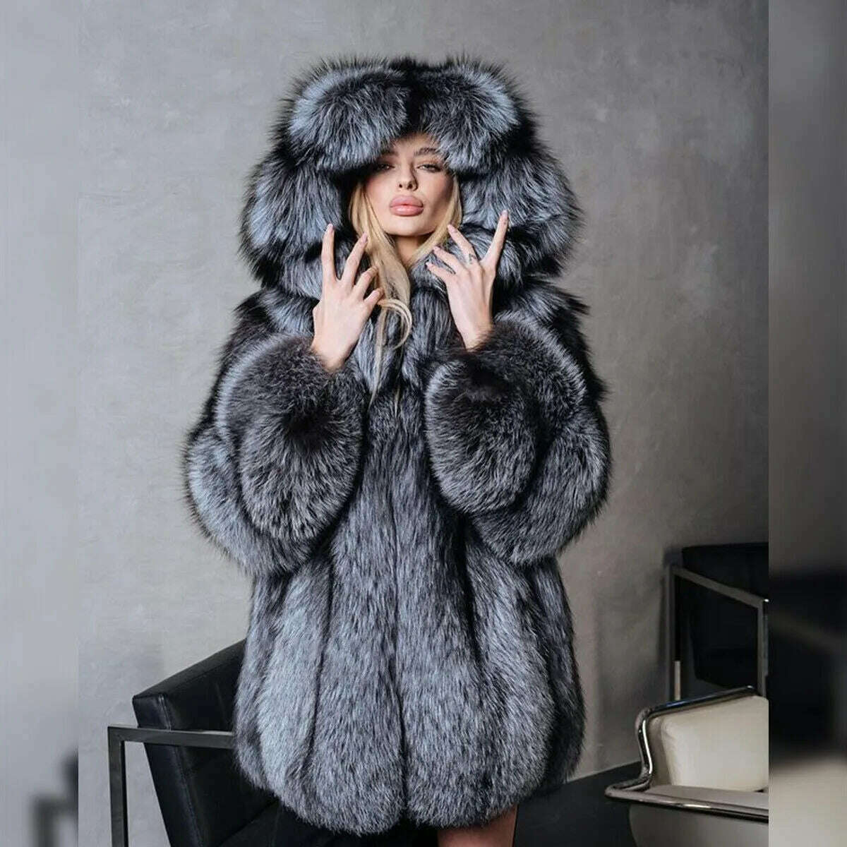 Luxury Women Real Silver Fox Fur Coats Jacket Full Pelt Fluffy Fur Hood Overcoat authentic genuine fur coats free shipping
