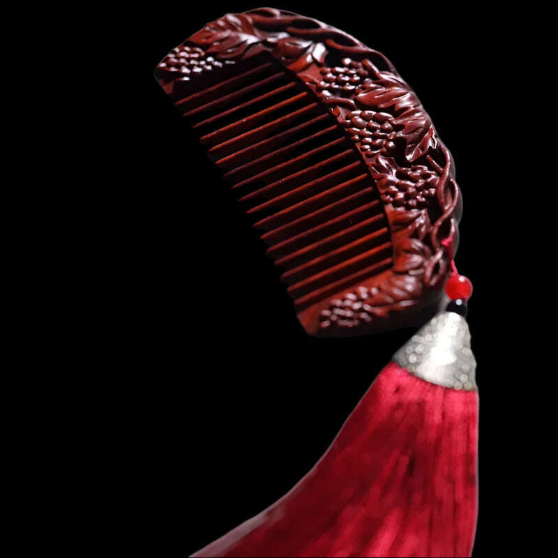 Natural Rhinoceros Horn Small Leaf Red Sandalwood Carved Wood Comb Retro Style Massage Comb Gifts with comb