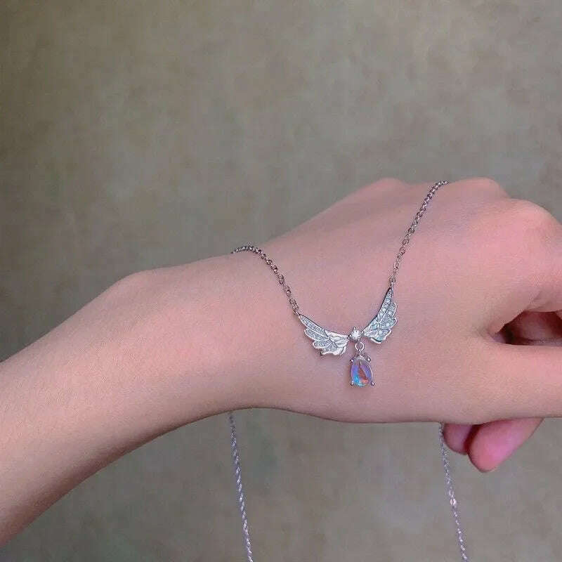 New Simple Small Golden Nugget Metal Texture Pendant Necklace for Women Fashionable Daily Accessory Party Jewelry Birthday Gifts