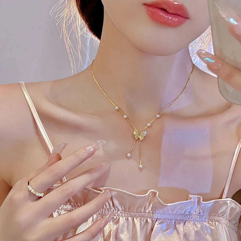 New Simple Small Golden Nugget Metal Texture Pendant Necklace for Women Fashionable Daily Accessory Party Jewelry Birthday Gifts