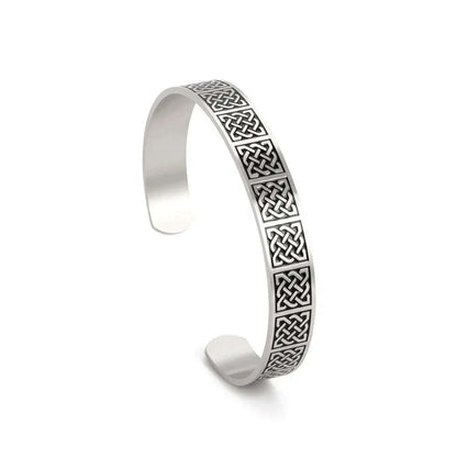Skyrim Viking Triquetra Cuff Bangle for Women Men Stainless Steel Good Luck Amulet Vintage Celtics Irish Knots Bracelet Jewelry