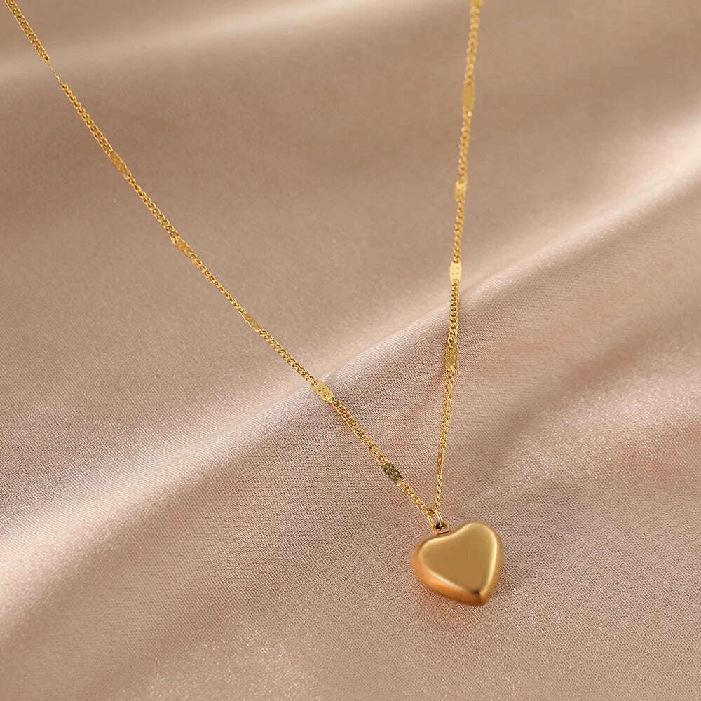 Stainless Steel Necklaces Vintage Elegant Heart Pendant Collar Chain Fashion Exquisite Necklace For Women Jewelry Banquet Gifts