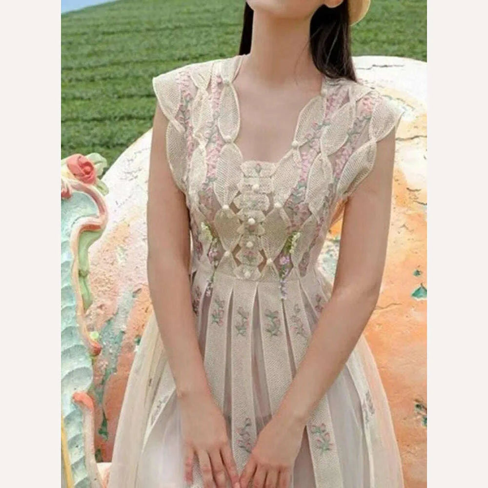 UCXQ High Quality Beautiful V-neck Sleeveless Sweet Floral Embroidery Luxury Women's Dress For Female 2024 Spring Aummer 23A6715