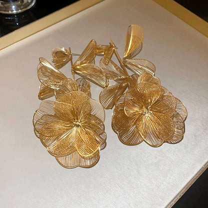 White Flower Long Fringe Earrings Imitation Pearl Crystal Dangle Earrings For Women Girls Fashion Delicate Party Wedding Jewelry