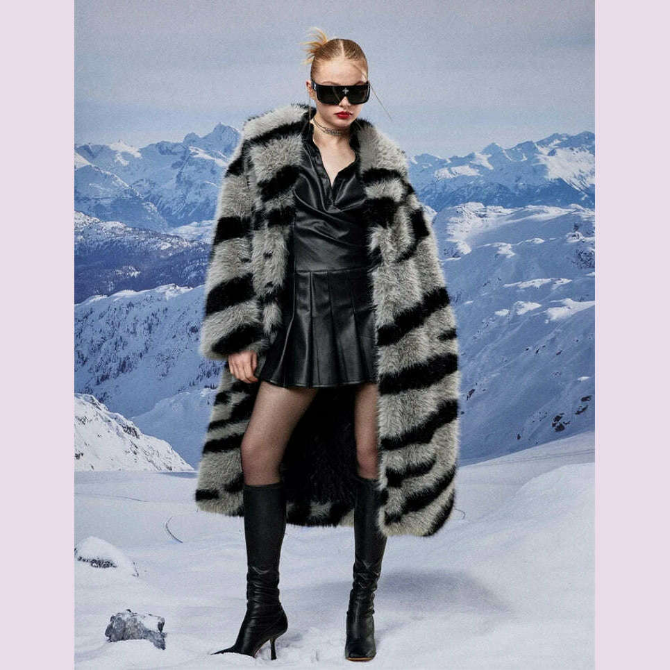 Women's fur coat new fashion zebra print imitation fox fur coat long winter leisure and warm