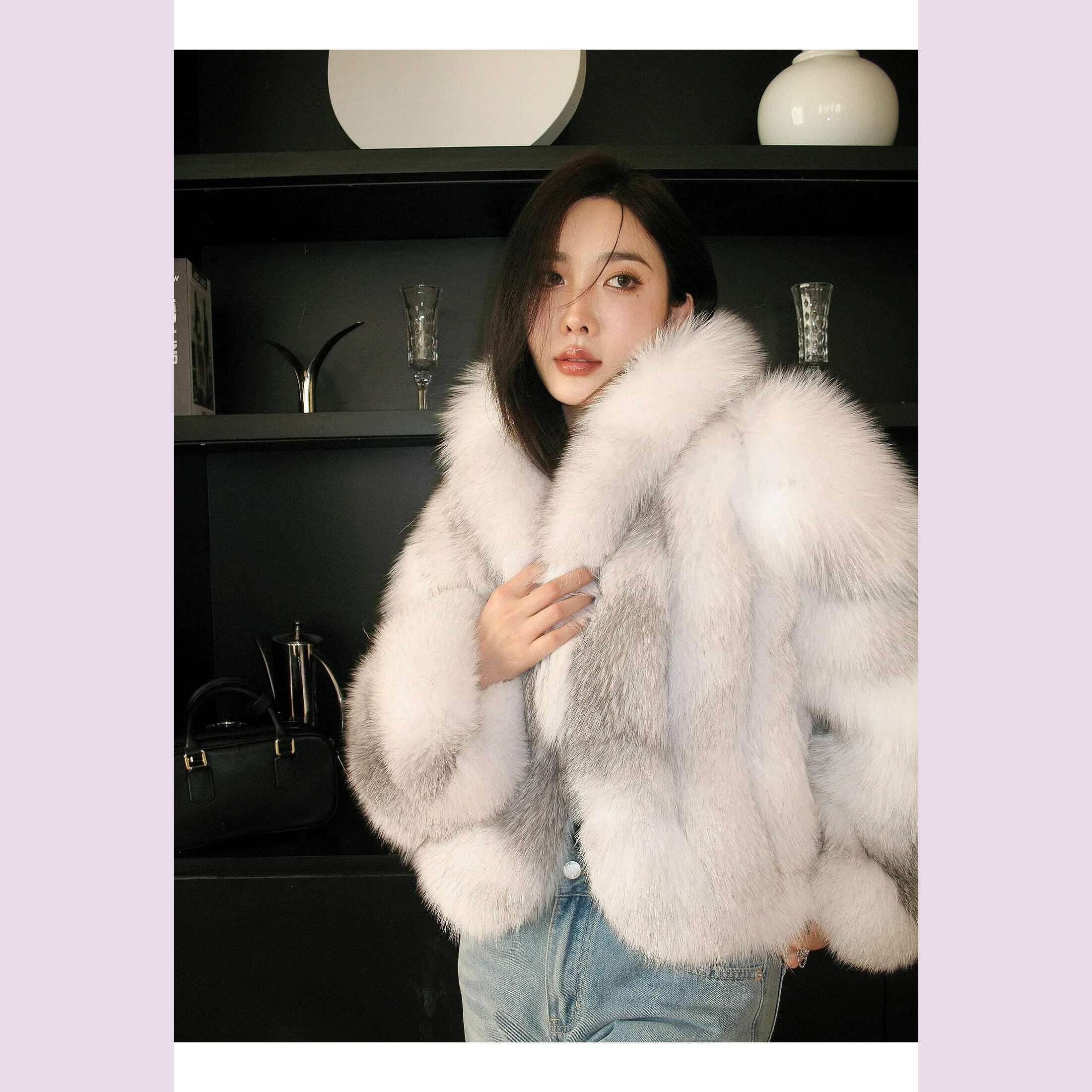 Women's Fur Real Fox Fur Coat Long Sleeve Luxury Natural Fox Cloth Turn Down Collar