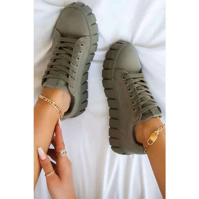 Women's Shoes Autumn New Designer Women's Shoes Women's Thick-soled Sports Shoes Outdoor Comfortable Casual Shoes Large Size 43